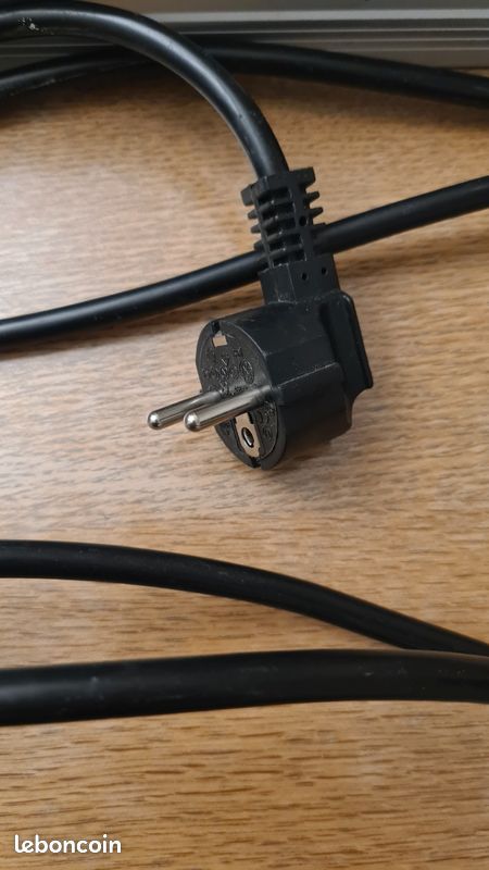 Bandeau de 9 prises avec interrupteur lumineux (image 5)