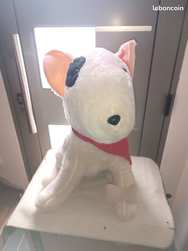 Grosse peluche chien (image 2)