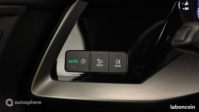 Audi A3 Sportback 35 TFSI 150ch Mild Hybrid S line S tronic 7 (image 23)
