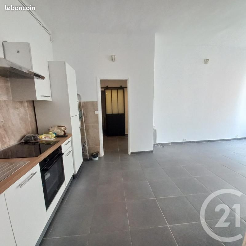 Appartement 2 pièces 42 m² · à Marseille · 42 m² · 880 €/mois