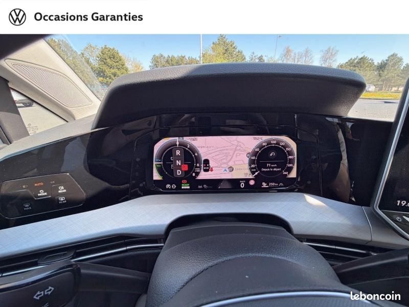Volkswagen Golf 1.5 eHybrid 204ch VW Edition DSG6 (image 18)
