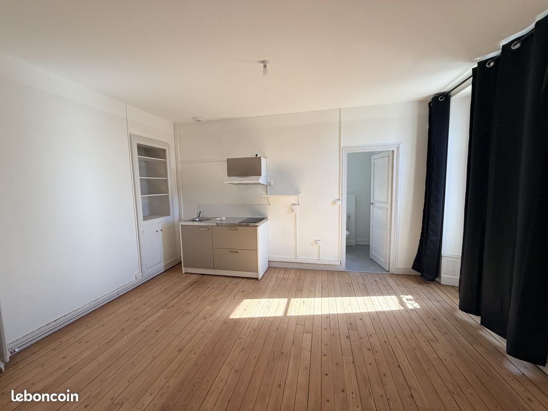 Appartement 1 pièce 27 m² · à Mayenne · 27 m² · 405 €/mois