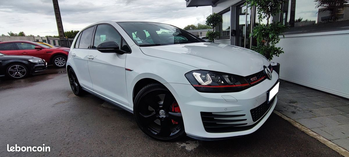 Volkswagen GOLF VII 2.0 TSI 230 CH GTI PERFORMANCE 5P*KEYLESS*FRONT ASSIST*ACC*PARK PILOT*DYNAUDIO (image 3)