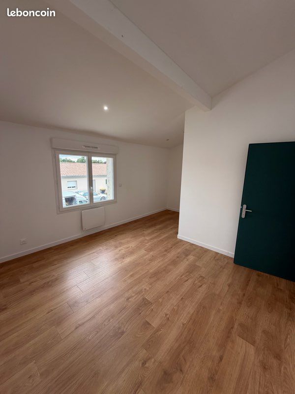 Duplex T3 avec jardin et climatisation (image 4)