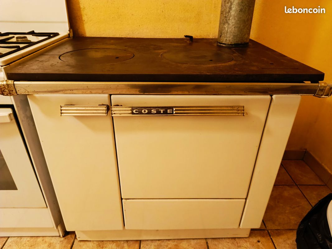 Cuisinière à bois (image 1)