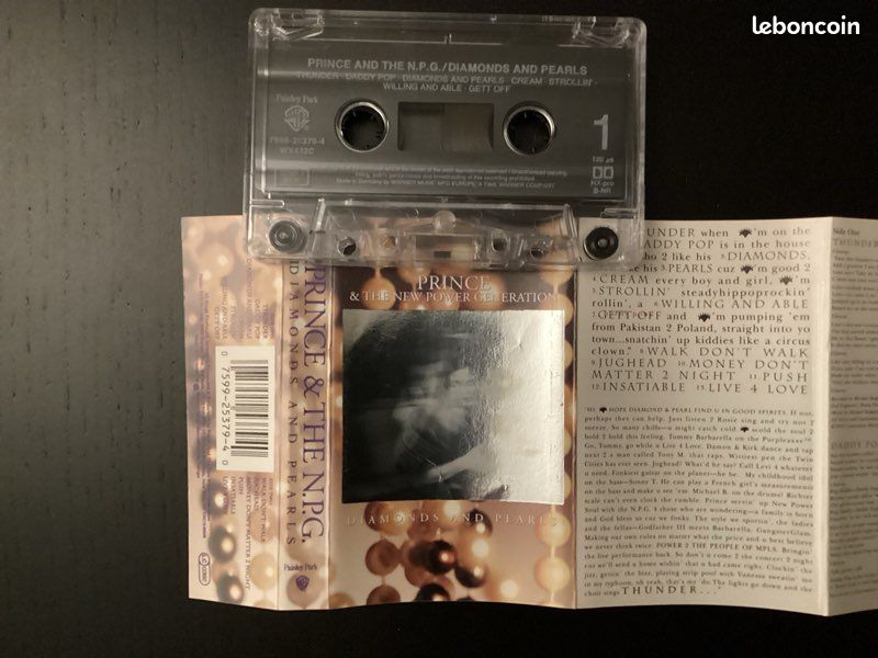 Prince & the NPG cassette Diamonds & Pearls (image 2)