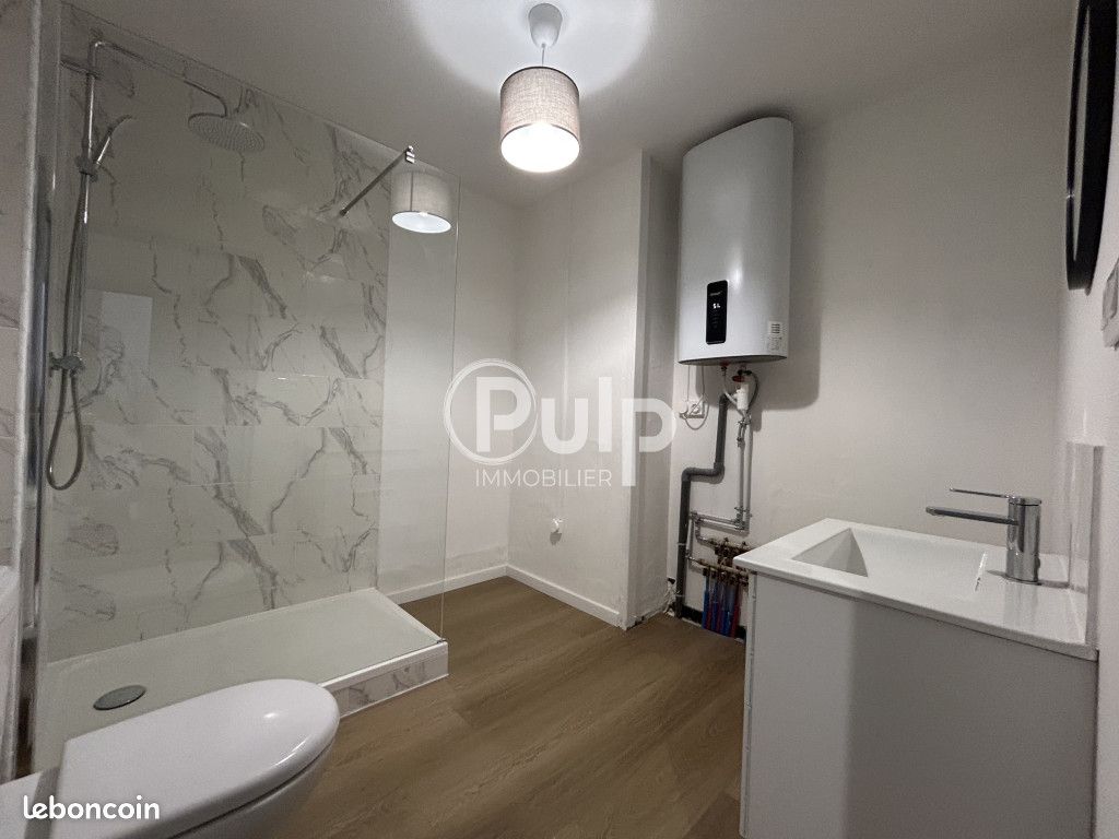 Appartement a louer - 1 pièce(s) - 35 m2 - Surfyn