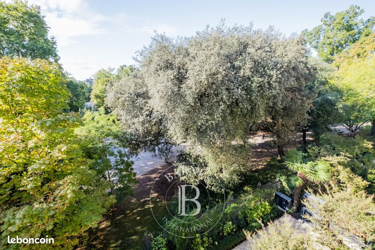 Appartement 6 pièces 160 m² · à Bordeaux · 160 m² · 840 000 €