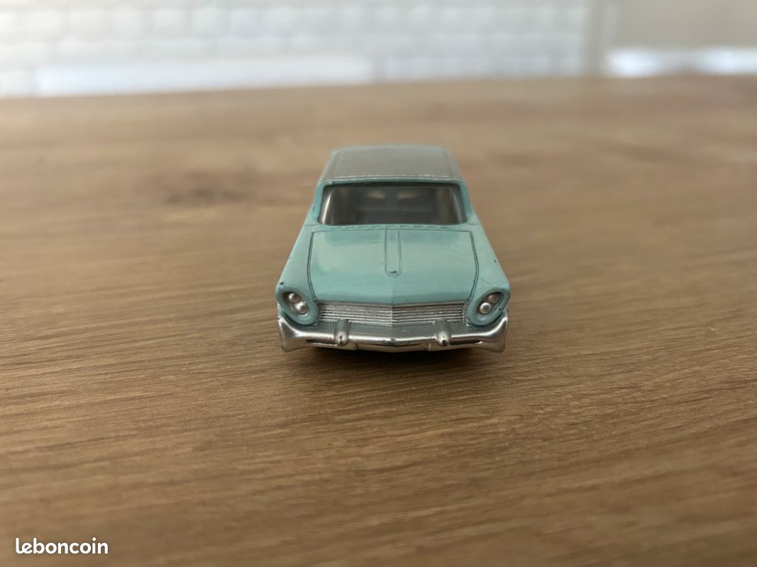 DINKY TOYS ANCIENNES 1/43 : LINCOLN PREMIÈRE DINKY TOYS ANCIENNES 1/43 : LINCOLN PREMIÈRE