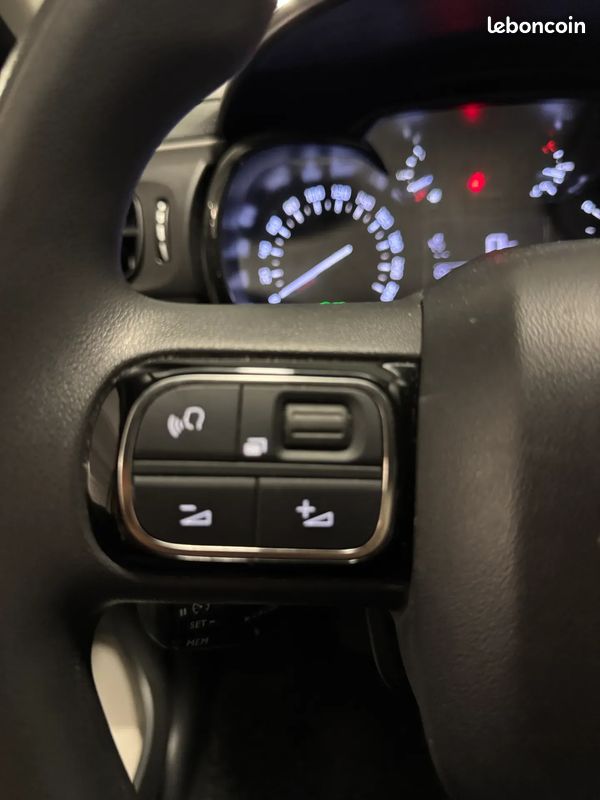 CITROEN C3 1.5 D 102ch Feel Nav 5 Places - 2020 - 49 900 km - Faible km - Phares LED (image 18)