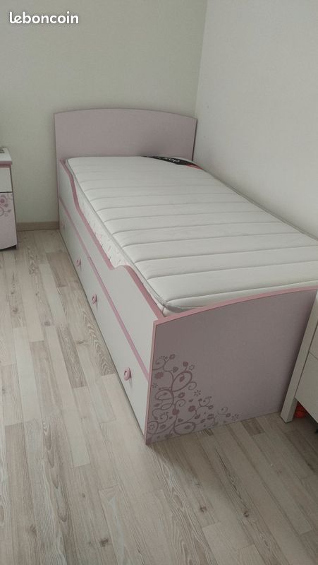 Chambre fille (image 9)