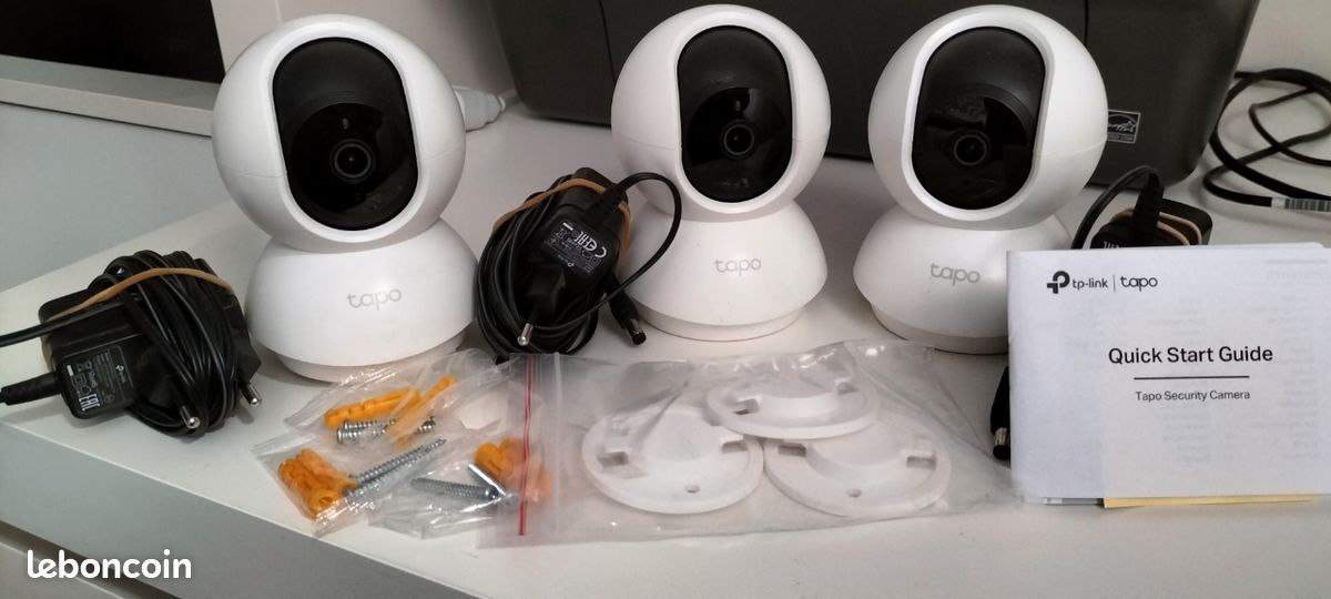Tapo C212 Caméra Surveillance WiFi et Ethernet intérieure 2K(3MP), Détection de Personne, Audio Bidirectionnel, Compatible avec Alexa et Google Assistant, pour Bébé ou Animaux