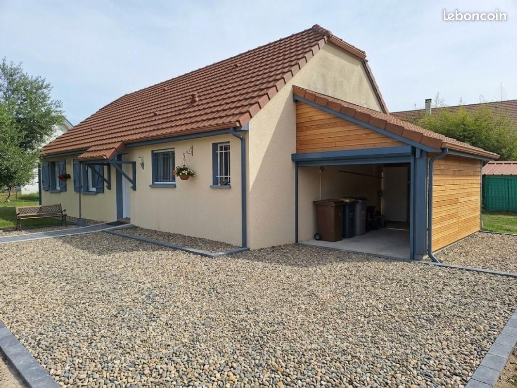 Maison 5 pièces 95 m² · à Ousse · 95 m² · 299 000 €