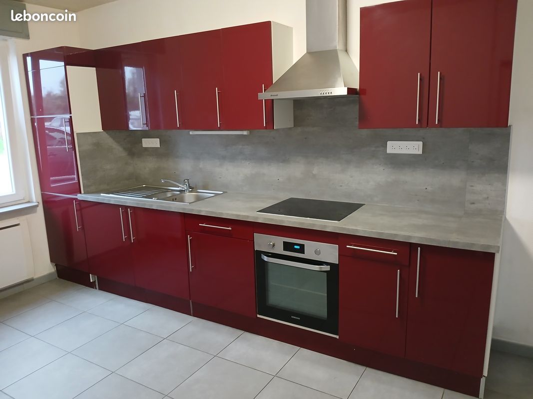 Appartement 5 pièces 85 m² · à Talange · 85 m² · 900 €