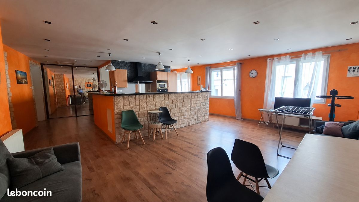Maison 5 pièces 146 m² · à Thouars · 146 m² · 870 €/mois