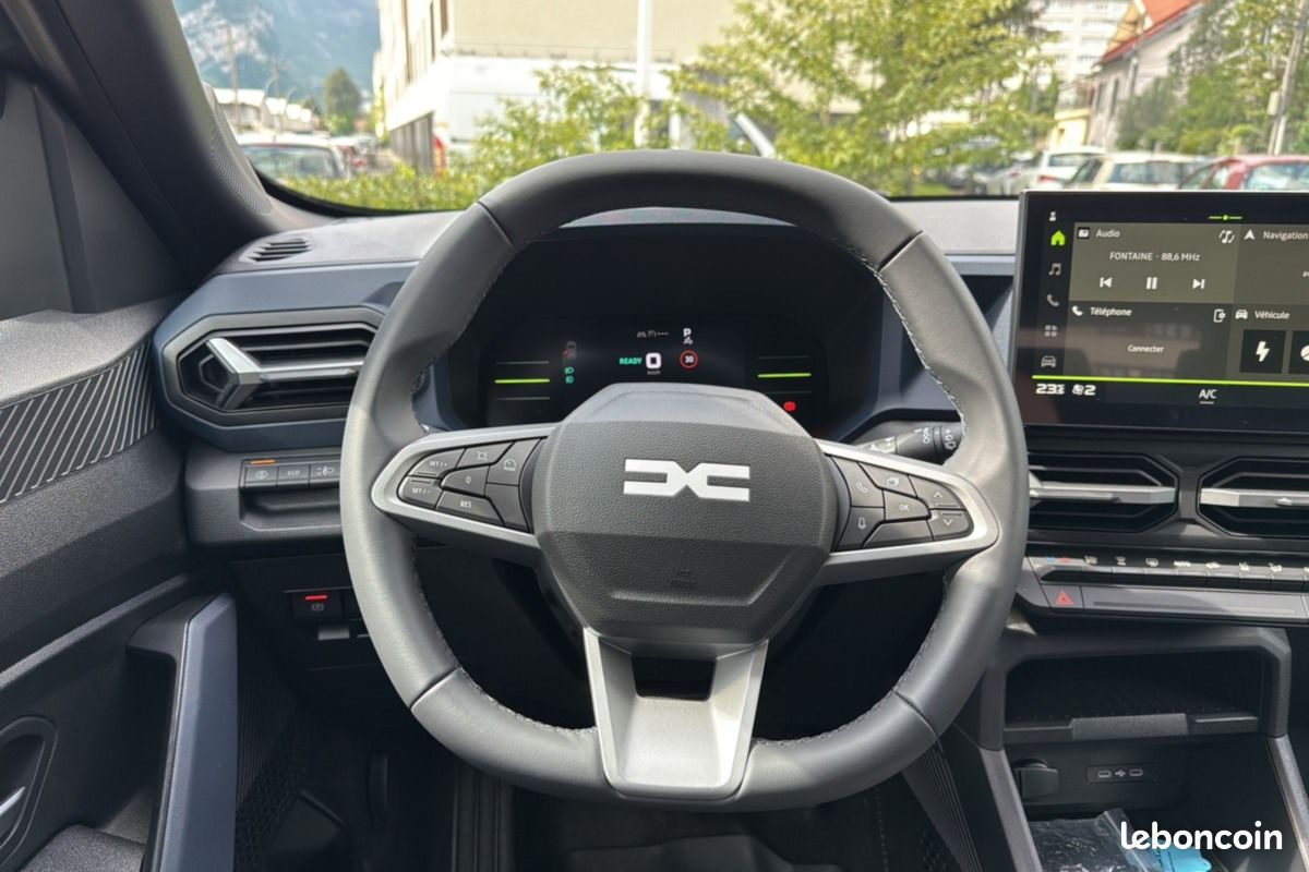 Dacia Duster ECO-G 120 BVA JOURNEY PK CITY -4% (image 10)