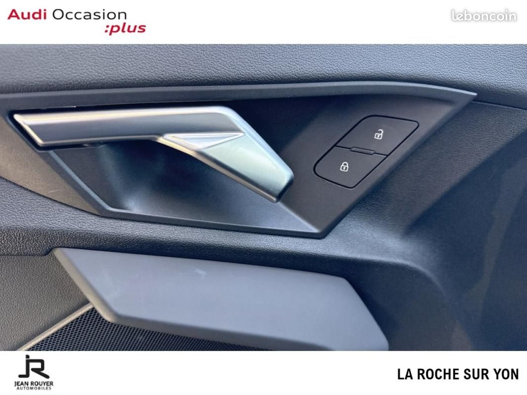 Audi A3 sportback 40 TFSIe 204 S tronic 6 S line (image 16)