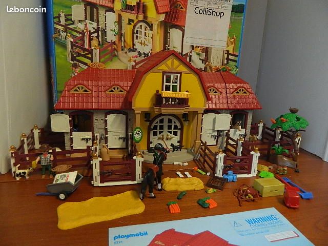 Playmobil 5221 haras avec chevaux et enclos (image 7)