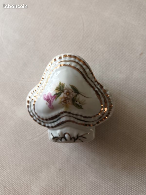 Petite boîte à bijoux (image 1)