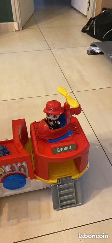 Camion de pompiers v’tech (image 3)
