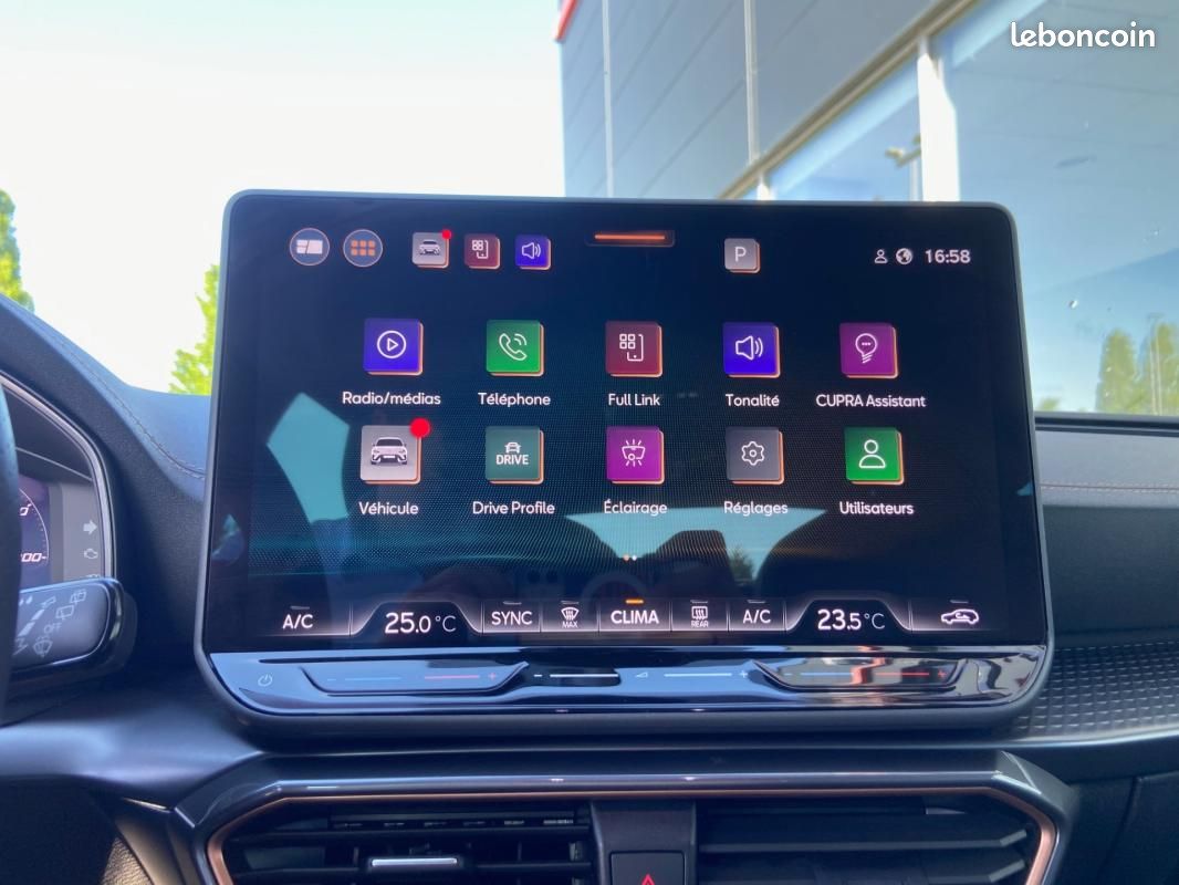 Cupra Leon 1.5 eTSI Hybrid 150 ch DSG7 V (image 24)