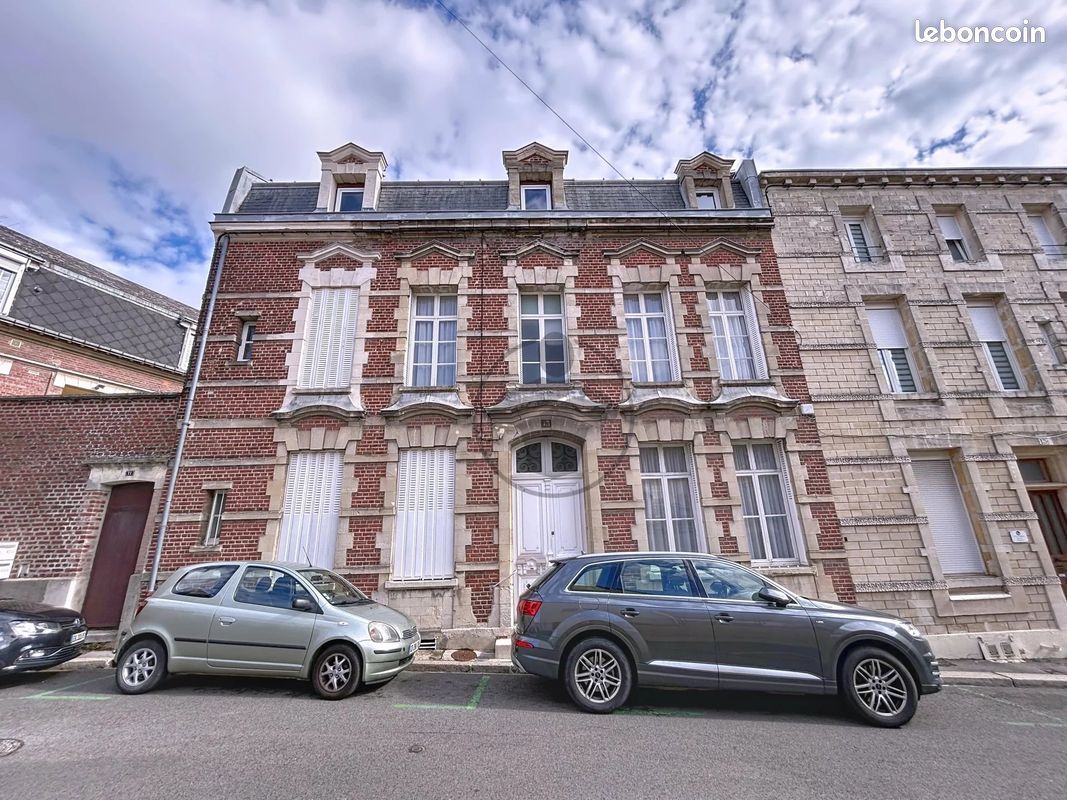 Maison 6 pièces 199 m² · à Saint-Quentin · 199 m² · 295 000 €