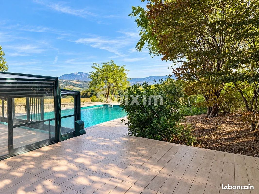 Maison 8 pièces 297 m² · à Frangy · 297 m² · 1 190 000 €