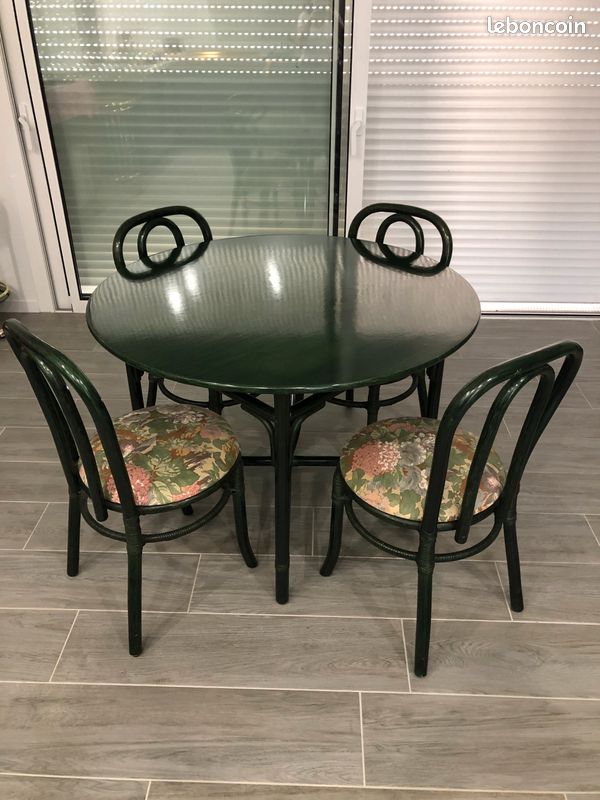 Table et chaises rotin vintage années 80 (image 2)