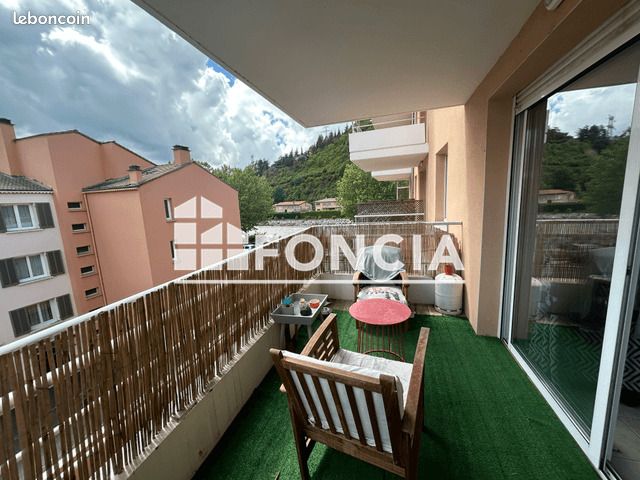 Appartement 4 pièces 89 m² · à Digne-les-Bains · 89 m² · 955 €