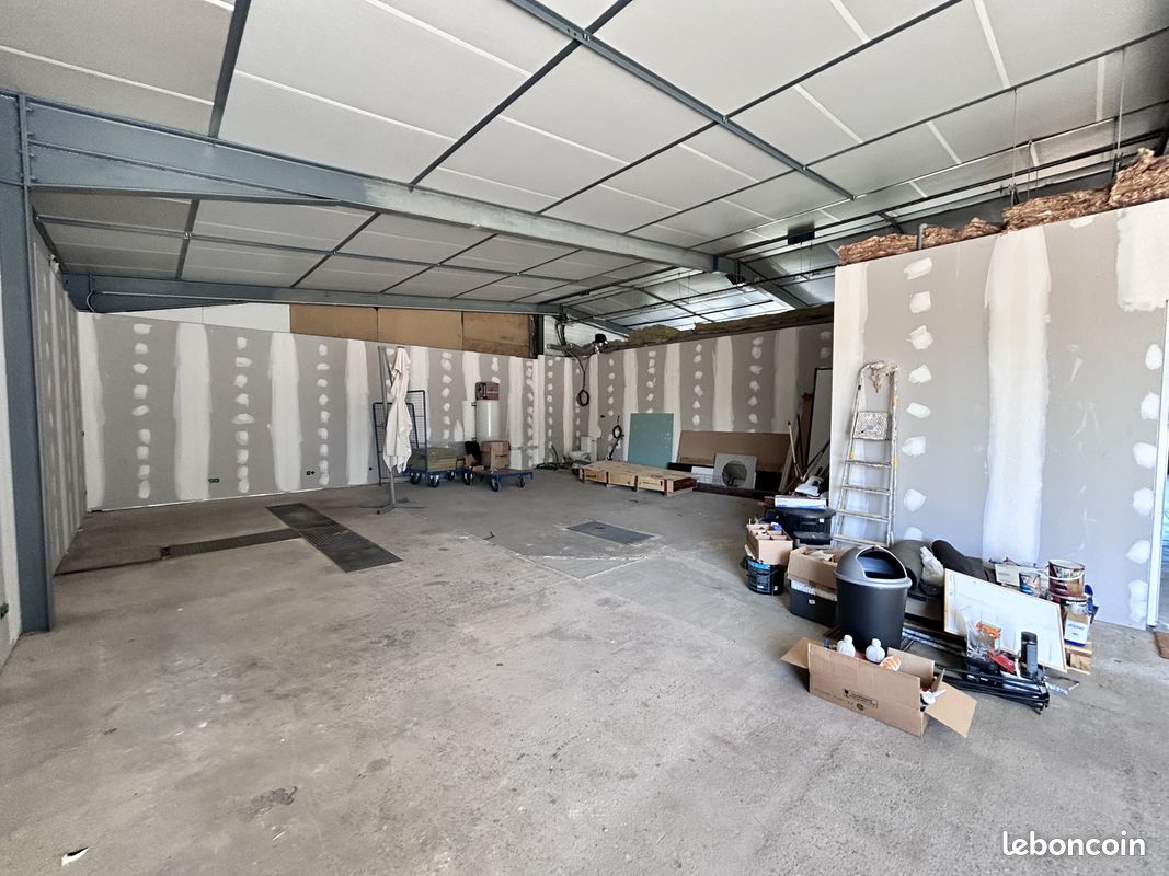 Local 514 m² Limoges (image 11)