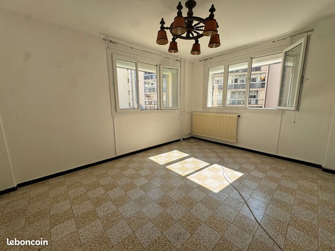 Appartement 3 pièces 53 m² · à Toulon · 53 m² · 139 000 €