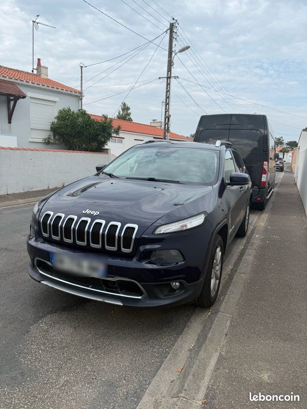 Jeep cherokee (image 3)