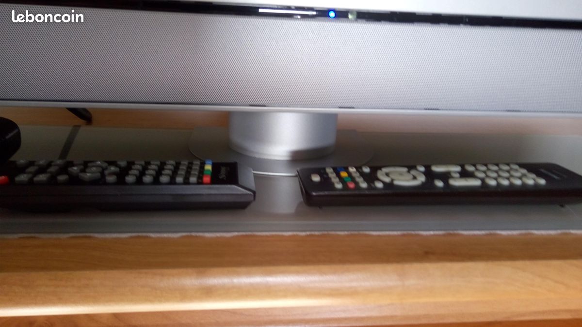 TELEVISION PHILIPS – CINEOS numérique à écran large (image 5)