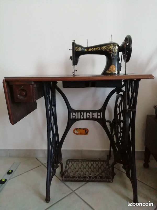 Machine à coudre (image 1)