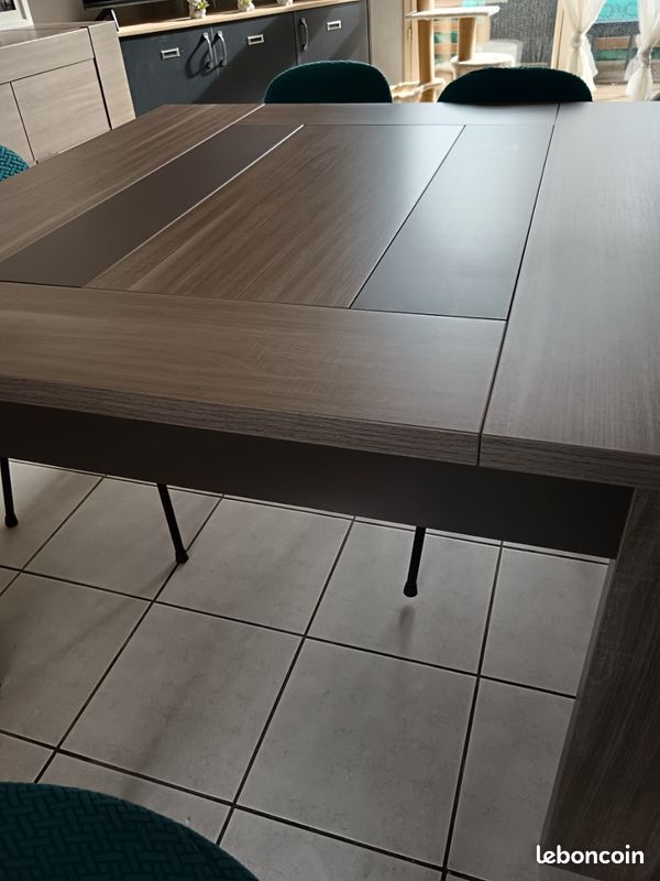 Table salle à manger (image 1)