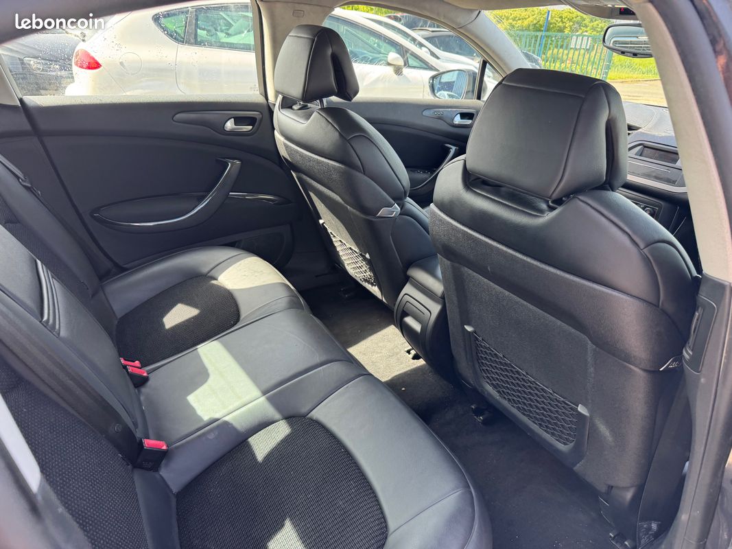 CITROEN C5 2.0 HDi 16V FAP Hydractive 136 cv (image 4)