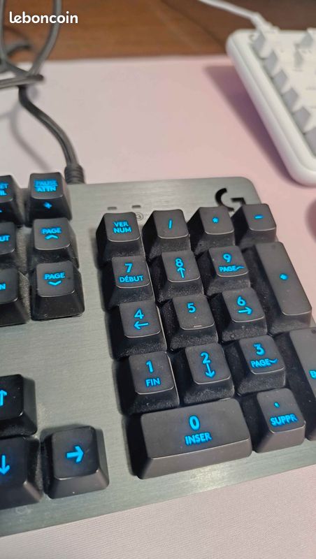 Clavier mécanique Logitech G513 Carbon – POUR PIÈCES OU À RÉPARER (image 2)