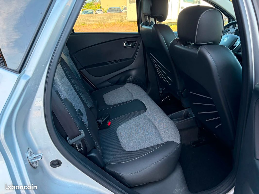 RENAULT Captur dCi 90 Intens (image 5)