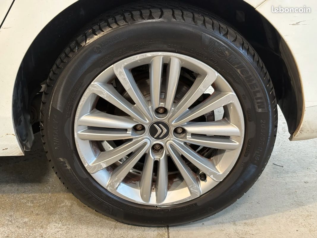 CITROEN C4 1.6 120ch MILLENIUM - 2013 - 99 000 km - Suivi complet - Première main (image 29)