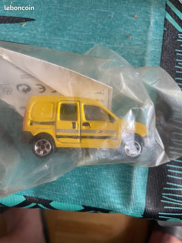 Kangoo la poste (image 1)