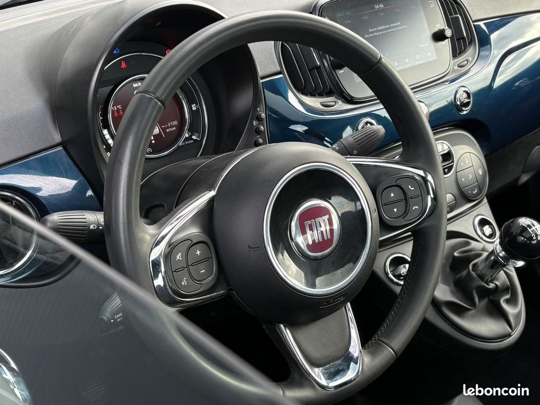 FIAT 500 Hybrid 70 avec Toit pano, Apple Car Play et Jantes alu 15\' (image 8)