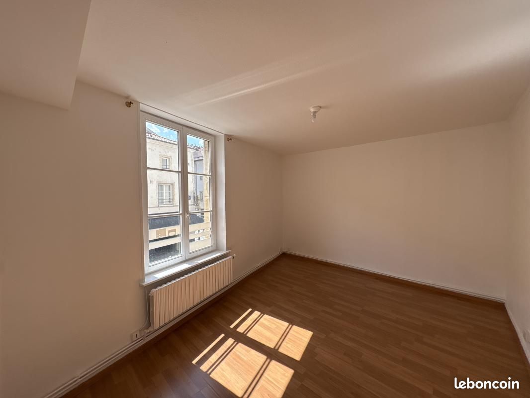 Appartement 1 pièce 24 m² · à Nancy · 24 m² · 445 €