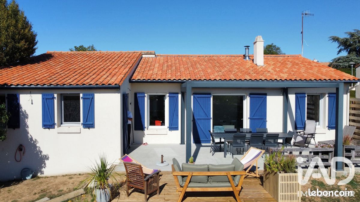 Maison 6 pièces 123 m² · à Pouzauges · 123 m² · 270 000 €
