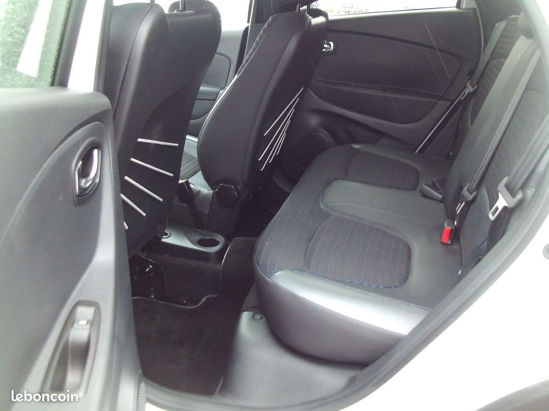 Renault CAPTUR 1.5 DCI 110CH WAVE BV6 ECO2 (image 6)