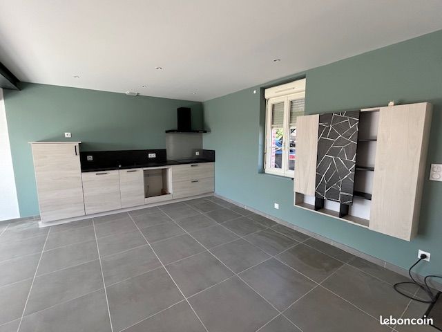 Appartement 5 pièces 107 m² · à Gergy · 106,7 m² · 995 €/mois