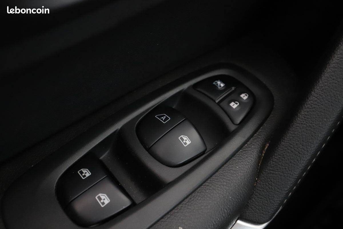 Renault Kadjar 1.2 TCe Energy Bose Edition 130 ch (image 26)
