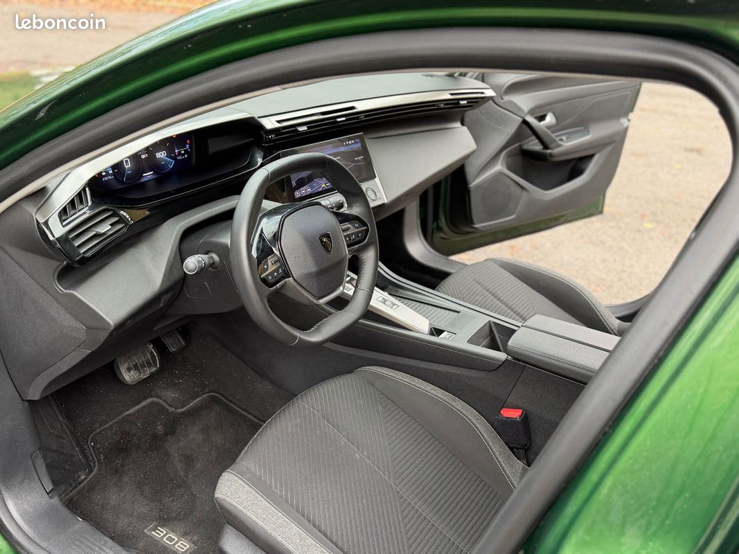 Peugeot 308 1.5 bluehdi 130ch 2023 (image 5)