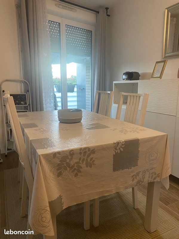 Table à manger extensible (image 1)