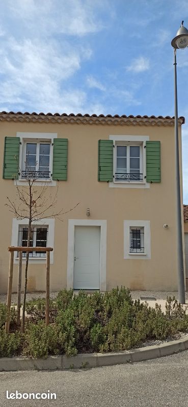 Maison 4 pièces 87 m² · à Montélimar · 87 m² · 1 030 €/mois