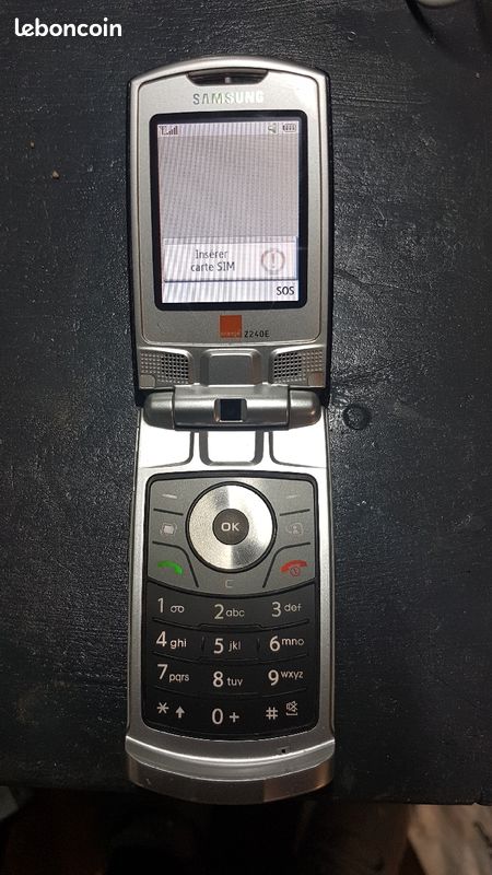 Sansung Z240E (image 1)